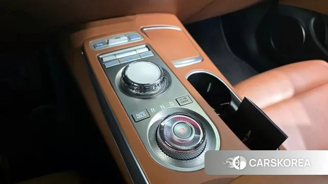 Genesis GV70 id 3483561 из Кореи 19