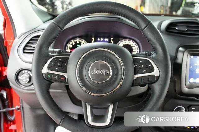 Jeep Renegade id 4842588 из Кореи 19