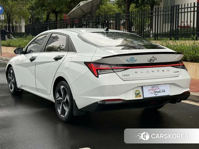 Hyundai Elantra id 4264188 из Китая 19