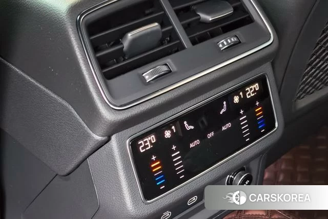 Audi A6L id 4366073 из Китая 17