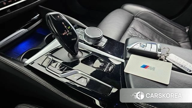 BMW 5 Series (G30) id 4409926 из Кореи 31