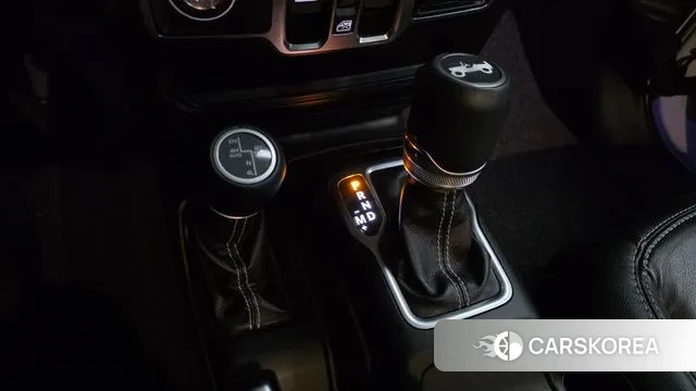 Jeep Wrangler (JL) id 3499451 из Кореи 19