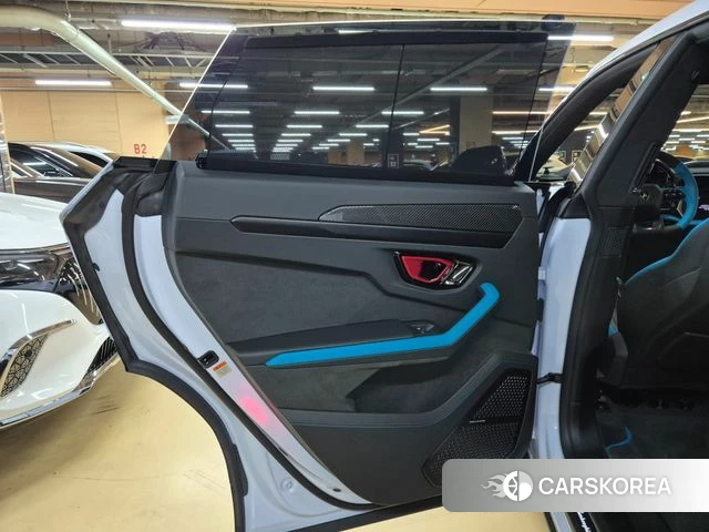 Lamborghini Urus id 4778004 из Кореи 19