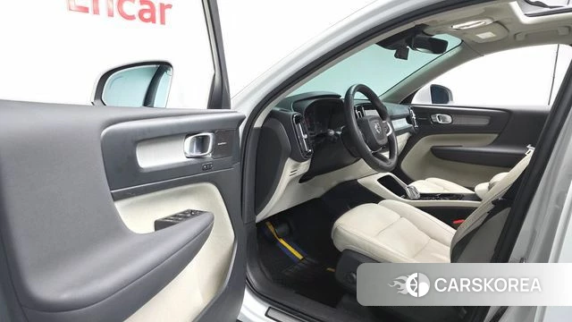 Volvo XC40 id 4480719 из Кореи 33