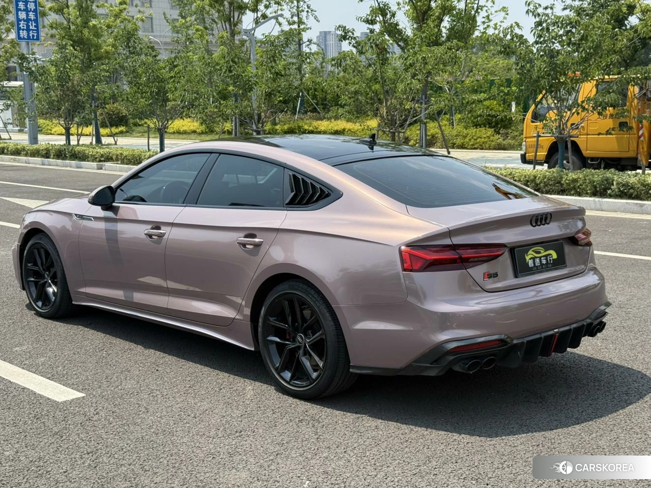 Audi A5 id 4420236 из Китая 9