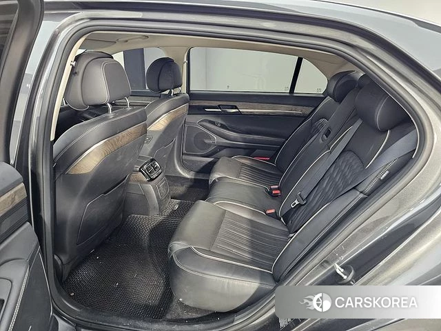 Genesis G90 id 4732414 из Кореи 19
