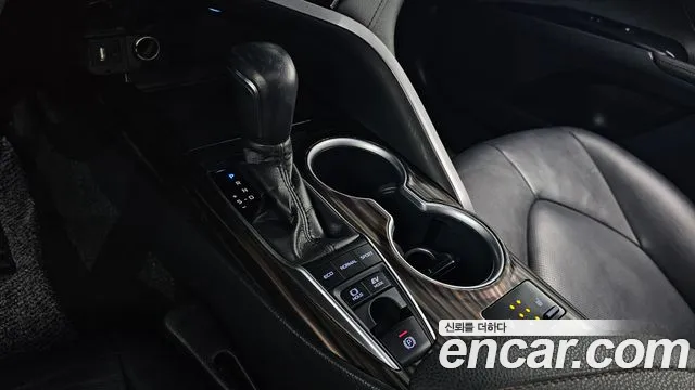 Toyota Camry (XV70) id 2687774 из Кореи 19