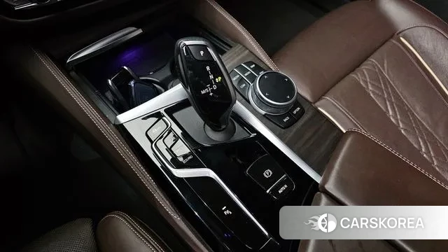 BMW 5 Series (G30) id 3626379 из Кореи 19