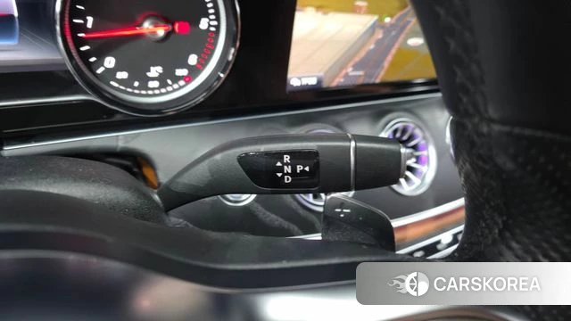 Mercedes-Benz E-Class W213 id 4633003 из Кореи 29