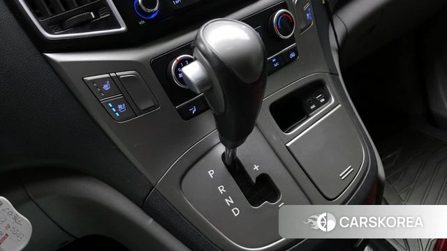 Hyundai The New Grand Starex id 3917457 из Кореи 19