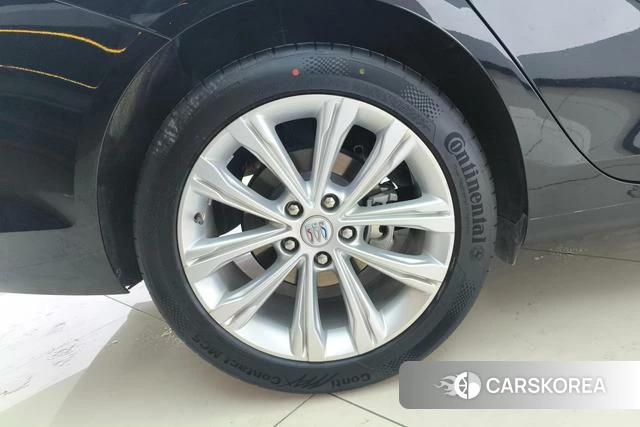 Buick Regal id 4236782 из Китая 16