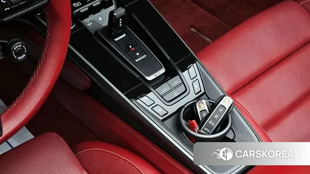 Porsche 911(992) id 3373946 из Кореи 19