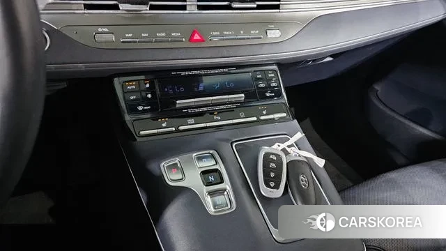 Hyundai The New Grandeur IG id 3008819 из Кореи 19