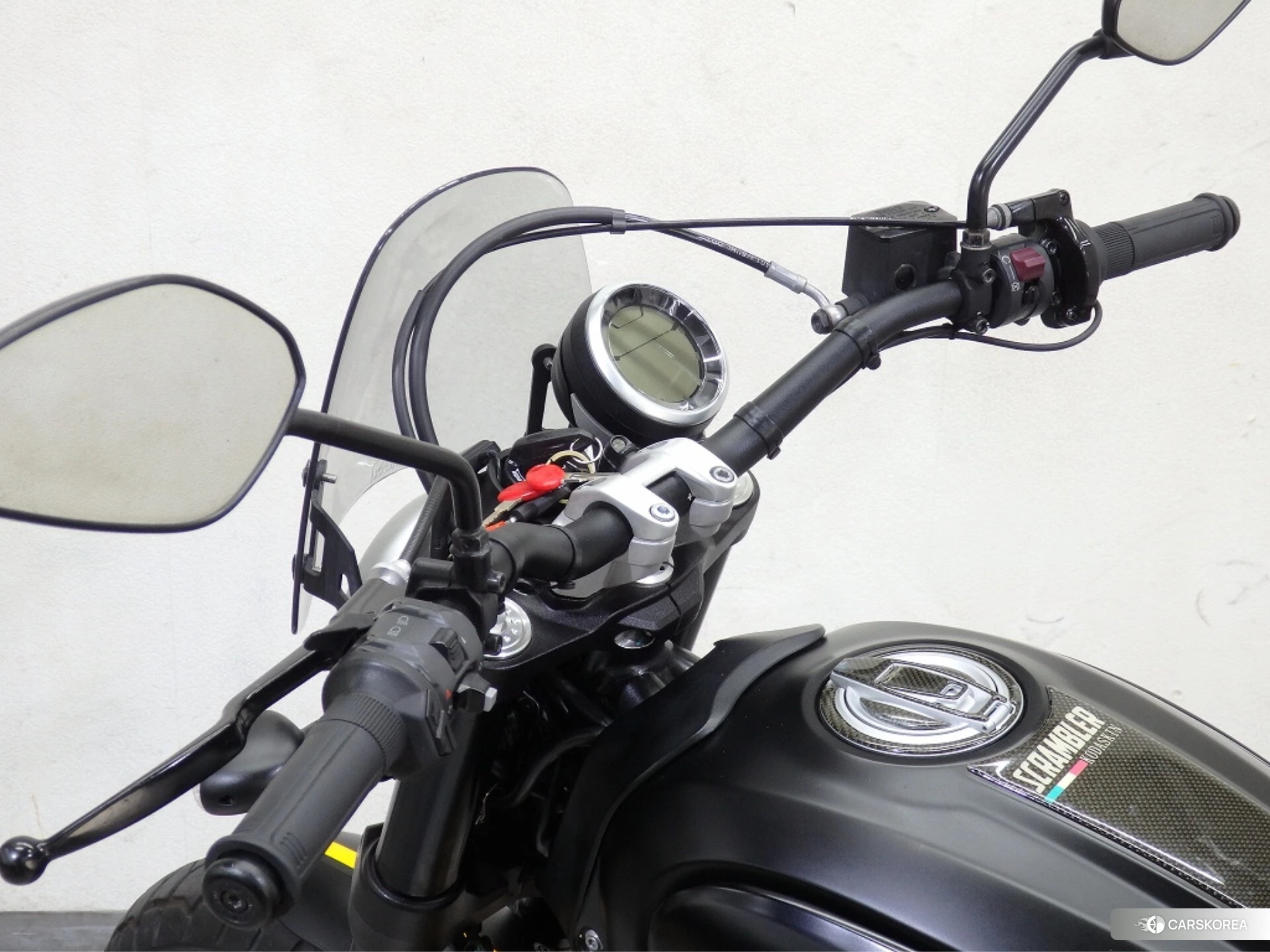 Ducati SCRAMBLER FULL THROTTLE id 4374388 из Японии 9