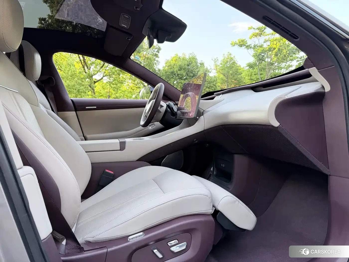 Xiaomi Car Xiaomi YU7 id 4539240 из Китая 23