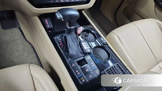 Kia The New Carnival id 3552578 из Кореи 19