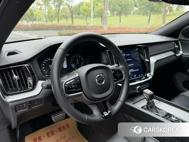 Volvo S60 id 4254496 из Китая 17