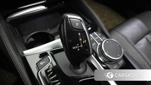 BMW 5 Series (G30) id 4742139 из Кореи 37