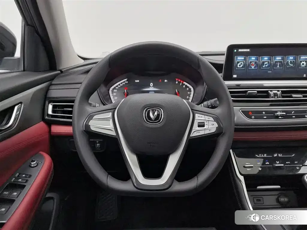 Chang'an Changan CS75 id 4515342 из Китая 23