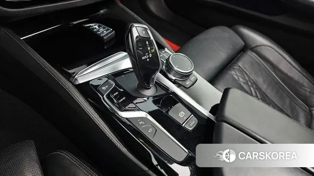 BMW 5 Series (G30) id 3455130 из Кореи 19