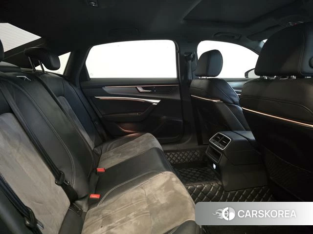 Audi A6L id 4359046 из Китая 14