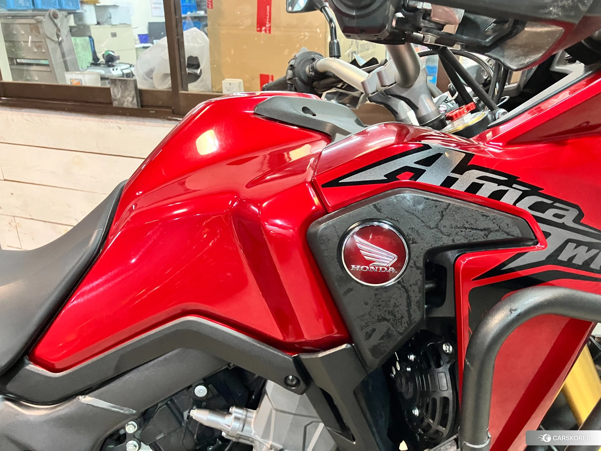 Проданный Honda CRF1000L AFRICA TWIN id 4184879 из Японии, фото 30