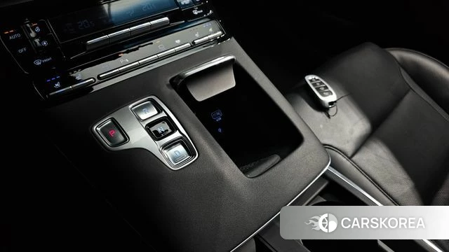 Hyundai The New Grandeur IG Hybrid id 4604410 из Кореи 32