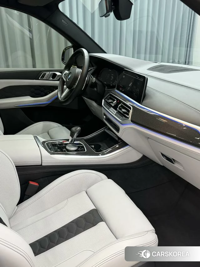 BMW X5 M id 4260521 из Китая 9
