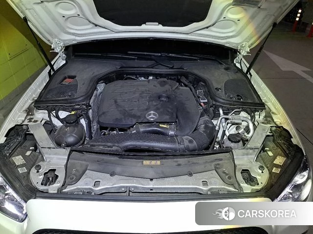Mercedes-Benz E-Class W213 id 4410277 из Кореи 19