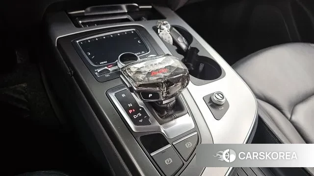 Audi Q7 (4M) id 3718277 из Кореи 19