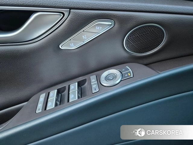 Genesis G80 (RG3) id 3910105 из Кореи 19