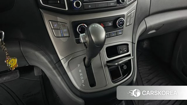 Hyundai The New Grand Starex id 4944023 из Кореи 29