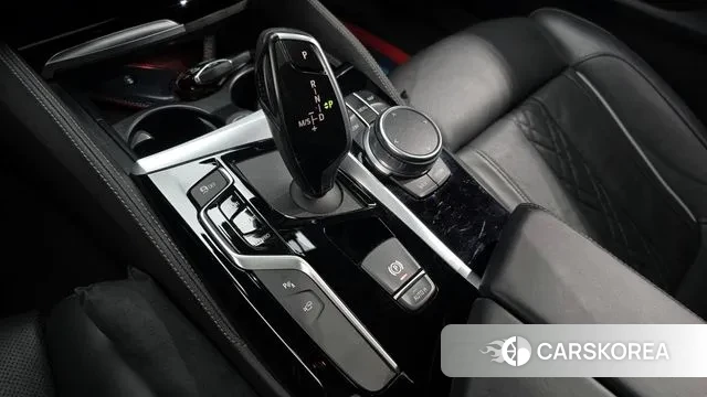 BMW 5 Series (G30) id 3741980 из Кореи 19