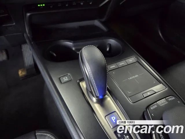 Lexus UX300e id 2949699 из Кореи 18