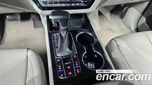 Kia The New Carnival id 2896794 из Кореи 19