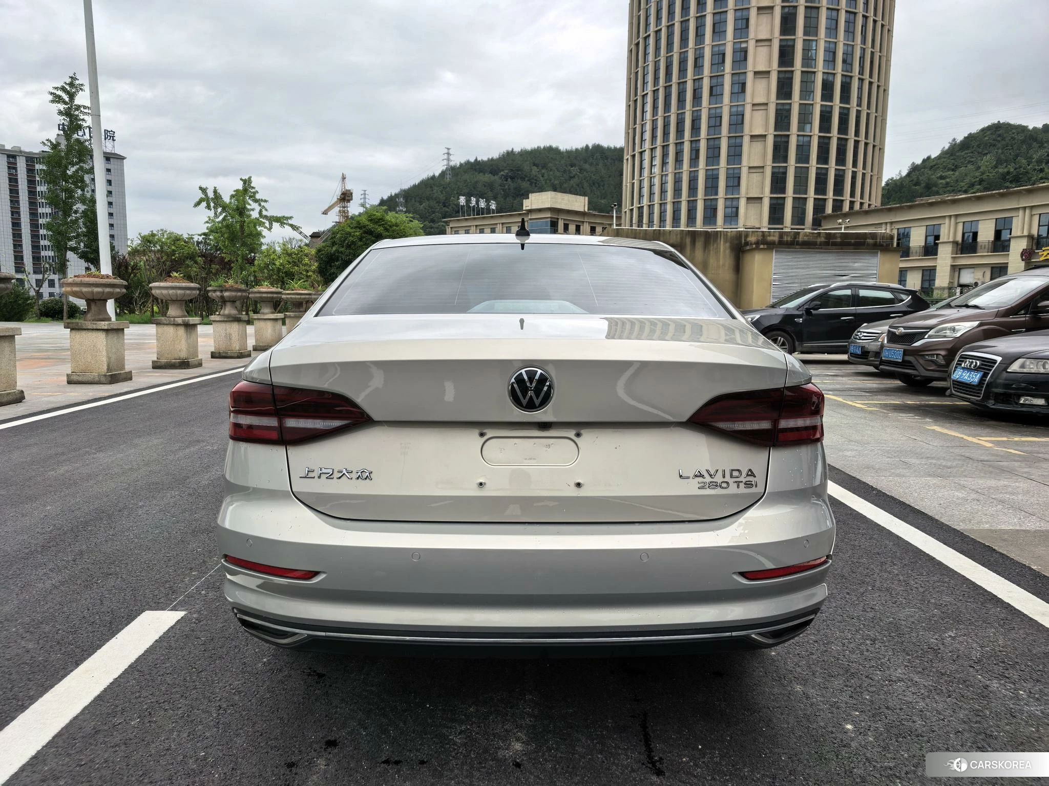 Volkswagen Lavida id 4512481 из Китая 12