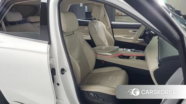 Genesis GV70 id 3017602 из Кореи 19