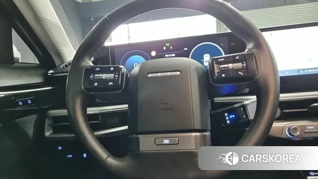 Hyundai Grandeur (GN7) id 4453240 из Кореи 17