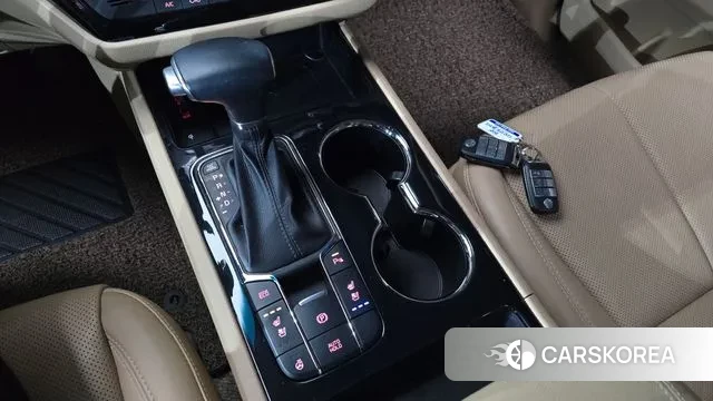 Kia The New Carnival id 3789648 из Кореи 19