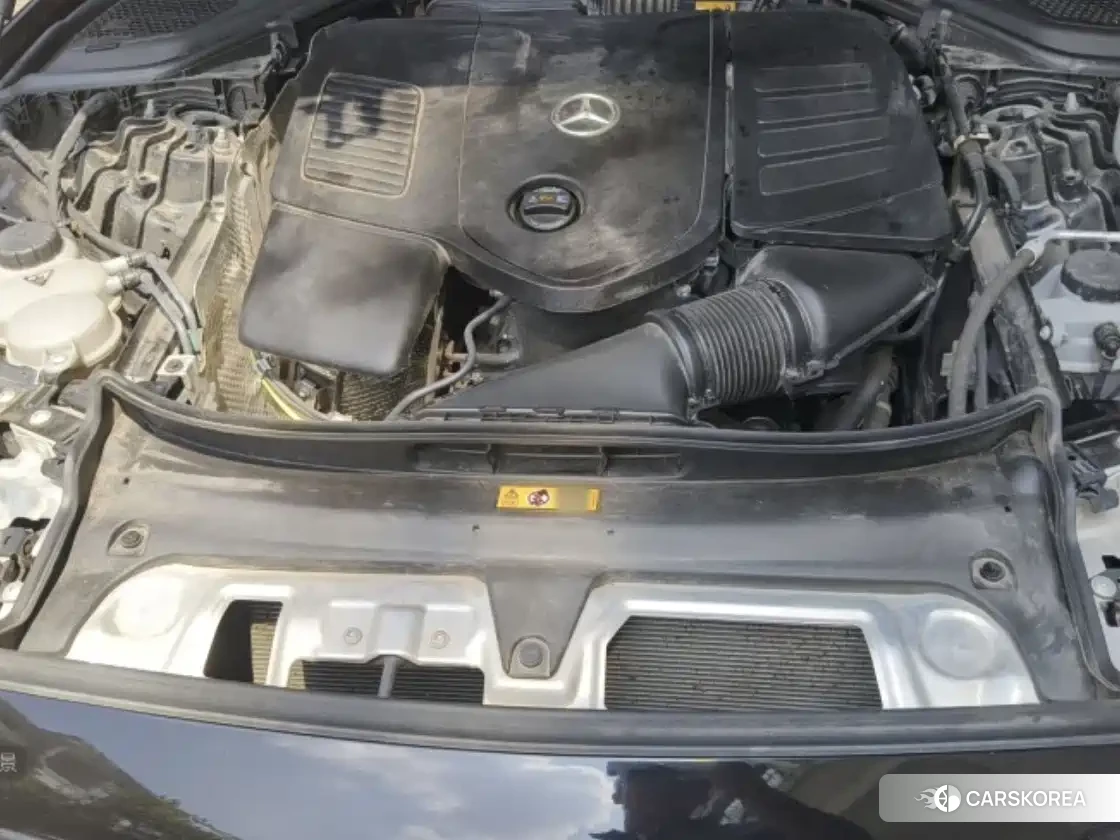 Mercedes-Benz E-Class id 4664493 из Китая 18