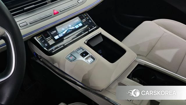 Hyundai The New Grandeur IG id 4337953 из Кореи 30
