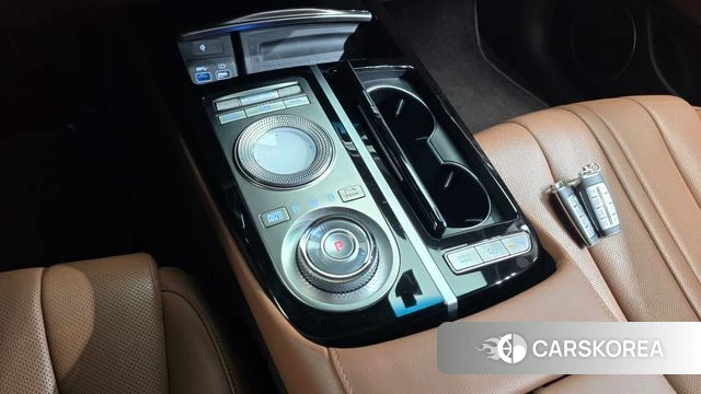 Genesis Electrified G80 (RG3) id 4330360 из Кореи 36