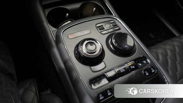 Genesis G90 (RS4) id 3963186 из Кореи 19