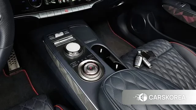 Genesis GV70 id 3550067 из Кореи 19