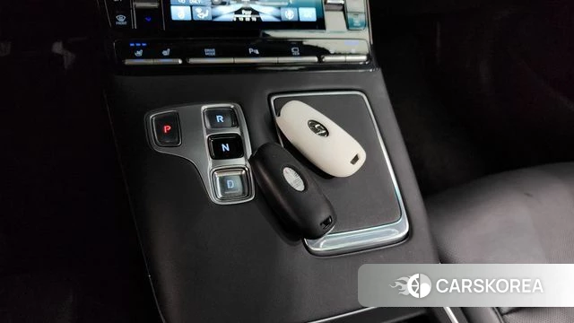 Hyundai The New Grandeur IG Hybrid id 3799703 из Кореи 19