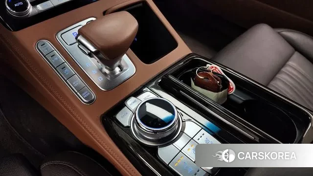 Genesis G90 id 3577602 из Кореи 19