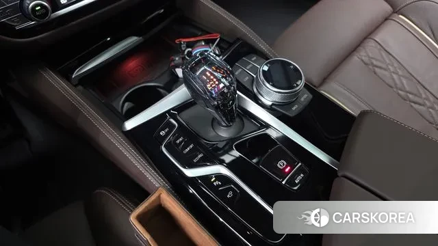 BMW 5 Series (G30) id 3507857 из Кореи 19