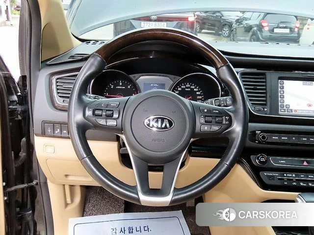 Kia The New Carnival id 4557389 из Кореи 19