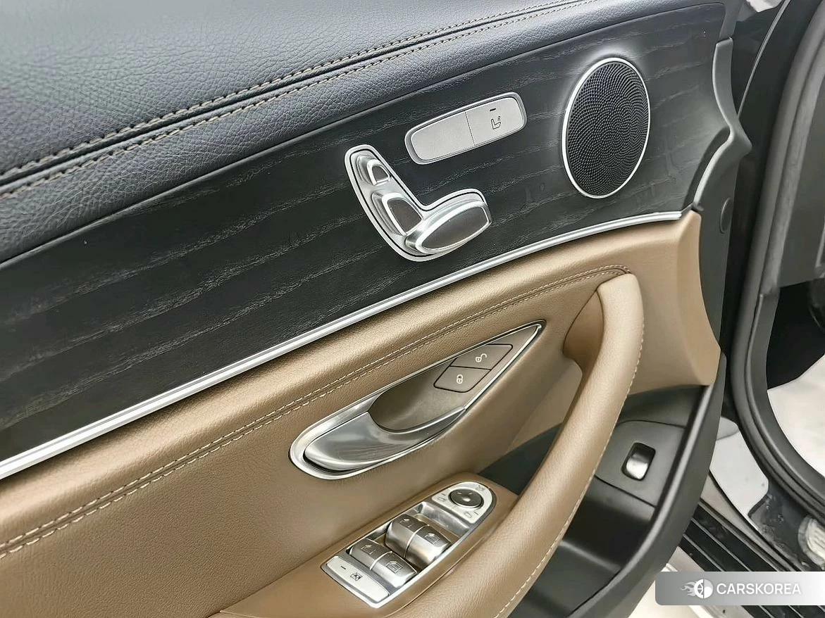 Mercedes-Benz E-Class id 4454045 из Китая 17