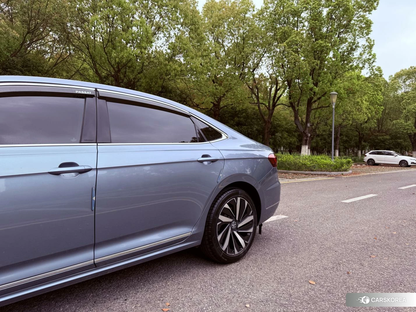 Volkswagen Passat id 4440625 из Китая 15